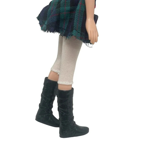 AVERY Moxie Girlz Horse Riding Club 10” Doll 2009 - Picture 8 of 16